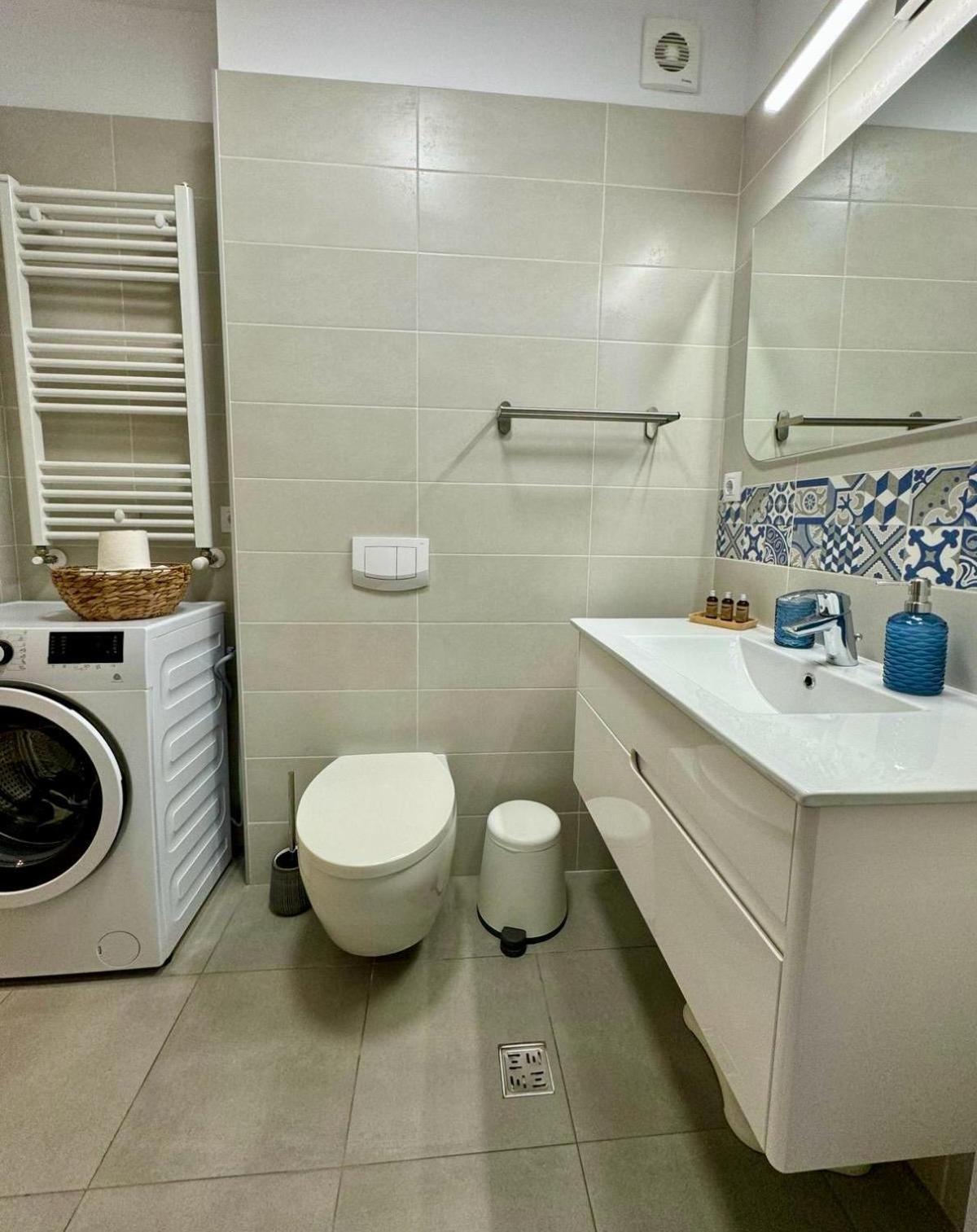 דירות Năvodari Cez Studio Mamaia Nord מראה חיצוני תמונה