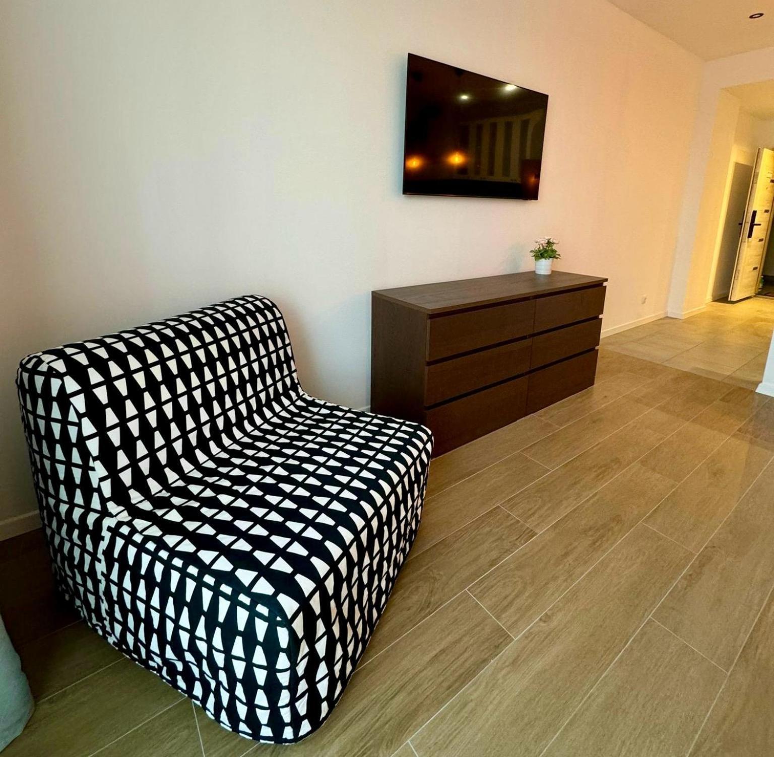דירות Năvodari Cez Studio Mamaia Nord מראה חיצוני תמונה